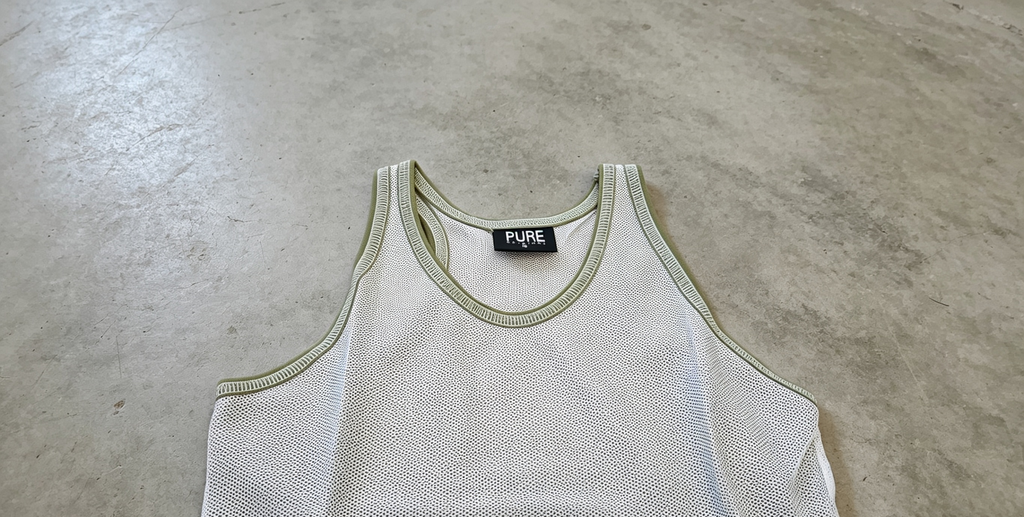 Mesh vests